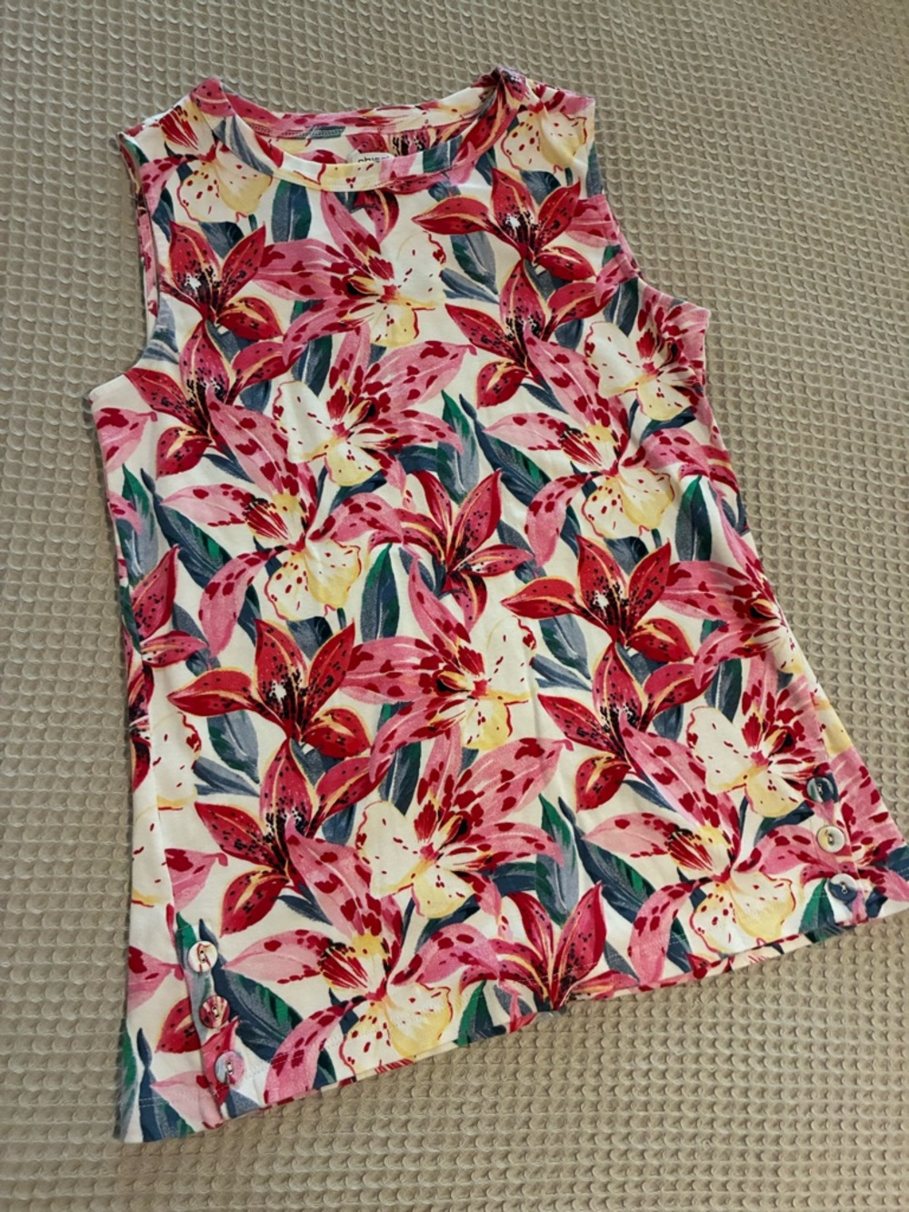 Chico’s Floral Sleeveless Cotton Top in Pink, Red & Cream, Small